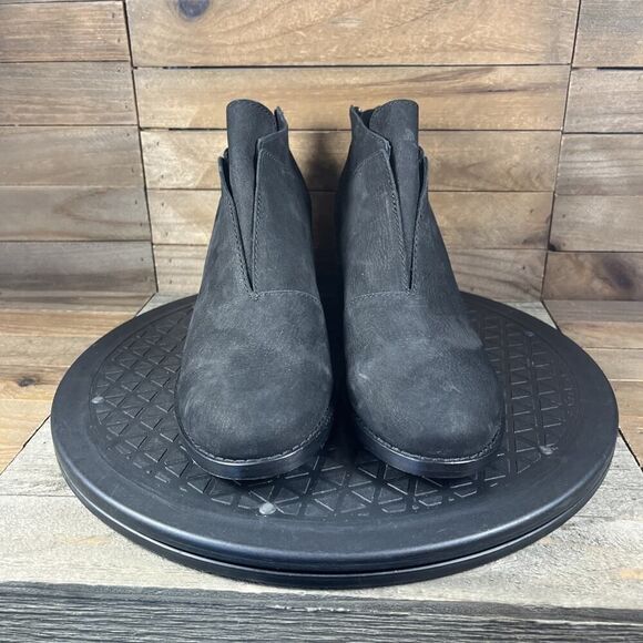 Eileen Fisher Womens Size 6 Bren Ankle Block Heel Black Leather Zip Boots - Picture 2 of 10